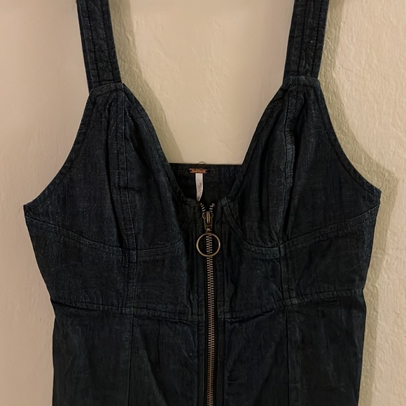 ⚡️BLACK FRIDAY SALE⚡️ Free People denim dress - Picture 2 of 5
